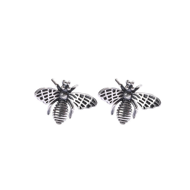 Vintage Bohemian Bee Earrings with Nature Inspired Insect Design
