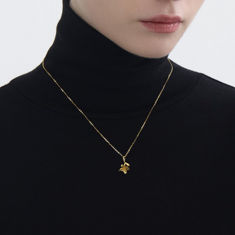 Floral Pendant Necklace in Gold and Silver