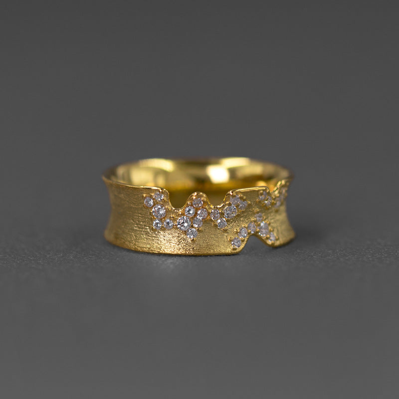 Silver Crystal Ridge Ring for Lunar Strength and Mystery