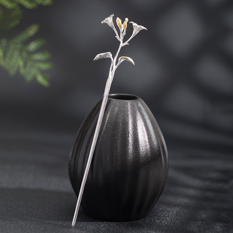 Lily Blossom Hair Stick for Goddess-Inspired Natural Beauty