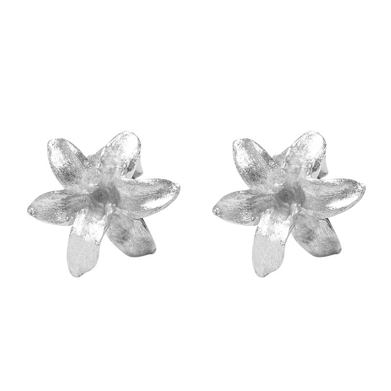 Lily Flower Stud Earring – Sterling Silver Botanical Jewelry