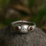 Mystic Creature Eye Ring for Protection and Dark Insight