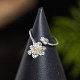 Blossom & Fruit Ring – Symbol of Renewal