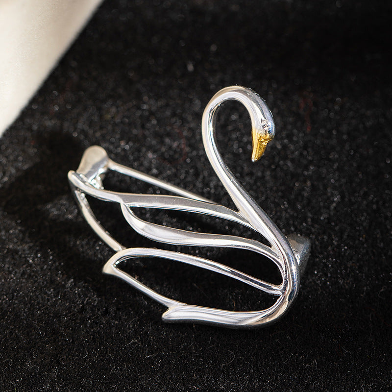 Elegant Swan Hair Clip – Minimalist Nature-Inspired Accessory