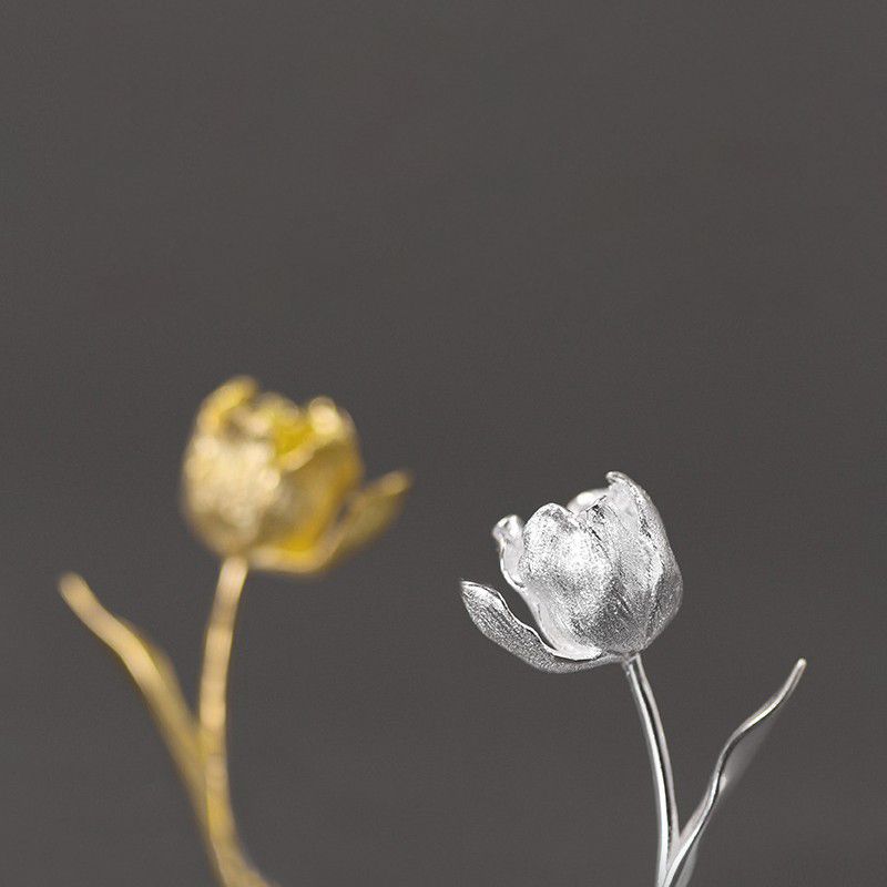 Tulip Drop Earrings in Gold or Silver Tone