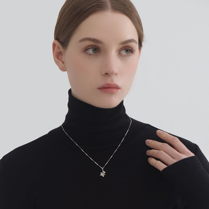 Floral Pendant Necklace in Gold and Silver