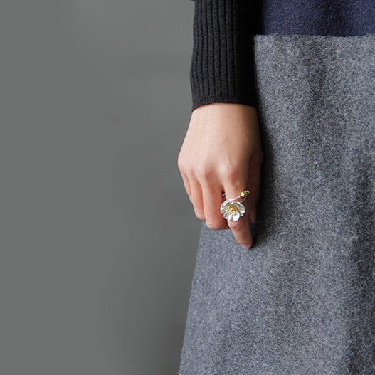 Bloom and Bud Ring for Duality and Feminine Power