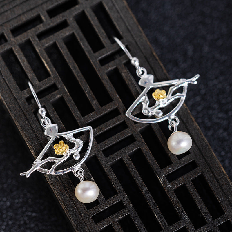 Dancing Bloom Pearl Earrings – Mystic Garden Grace