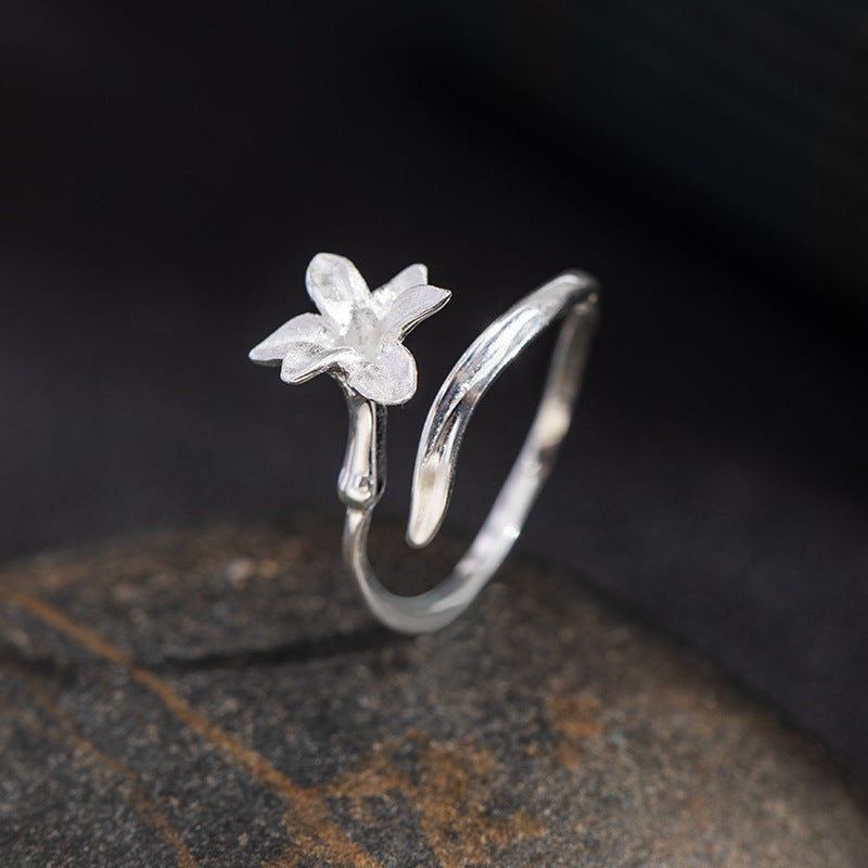 Blooming Spirit Flower Ring – Adjustable Nature Inspired Band