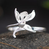 Blooming Silver Flower Ring – Minimalist Botanical Jewelry