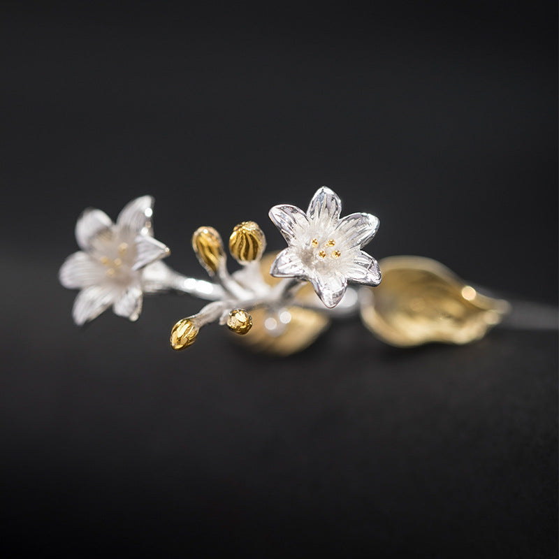 Lily Blossom Hair Stick for Goddess-Inspired Natural Beauty
