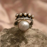 Bohemian Pearl Statement Ring with Natural Elegance and Charm
