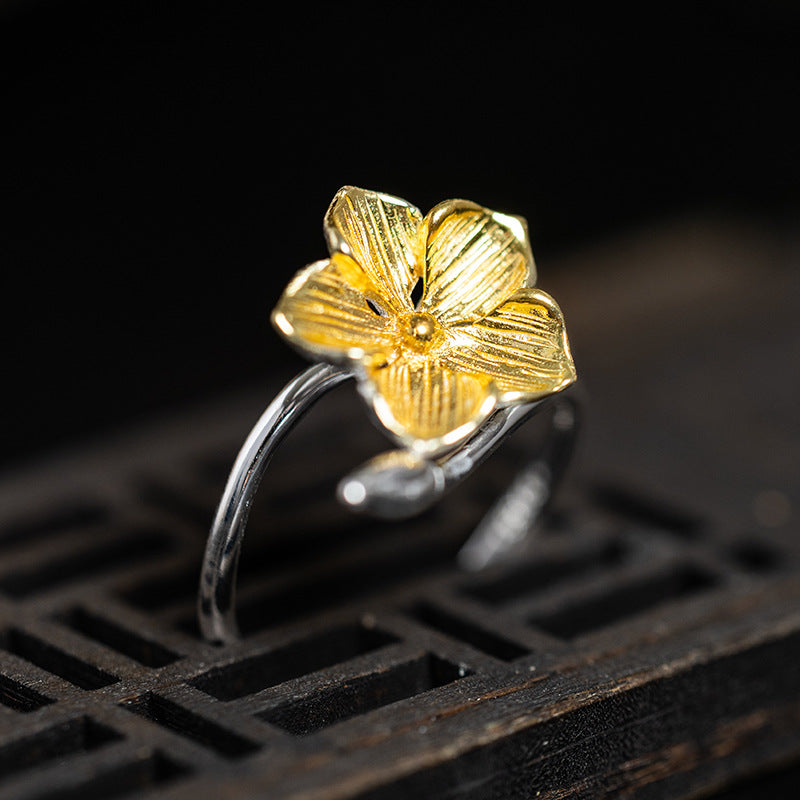 Golden Dawn Flower Ring – Botanical Sunlight Charm