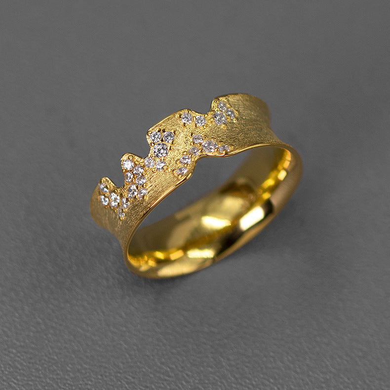 Silver Crystal Ridge Ring for Lunar Strength and Mystery