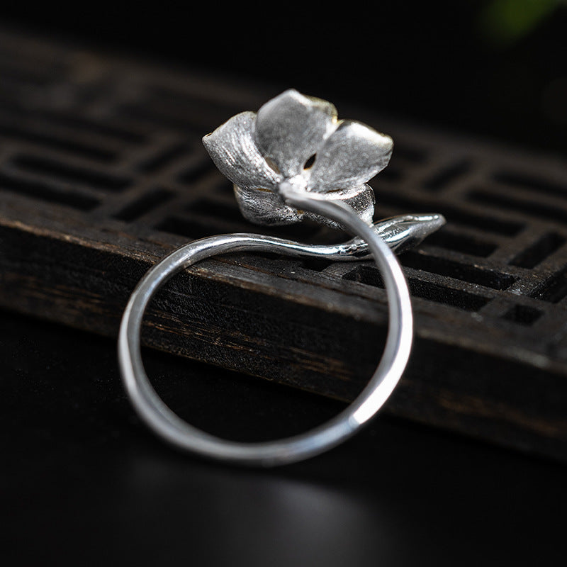 Golden Dawn Flower Ring – Botanical Sunlight Charm