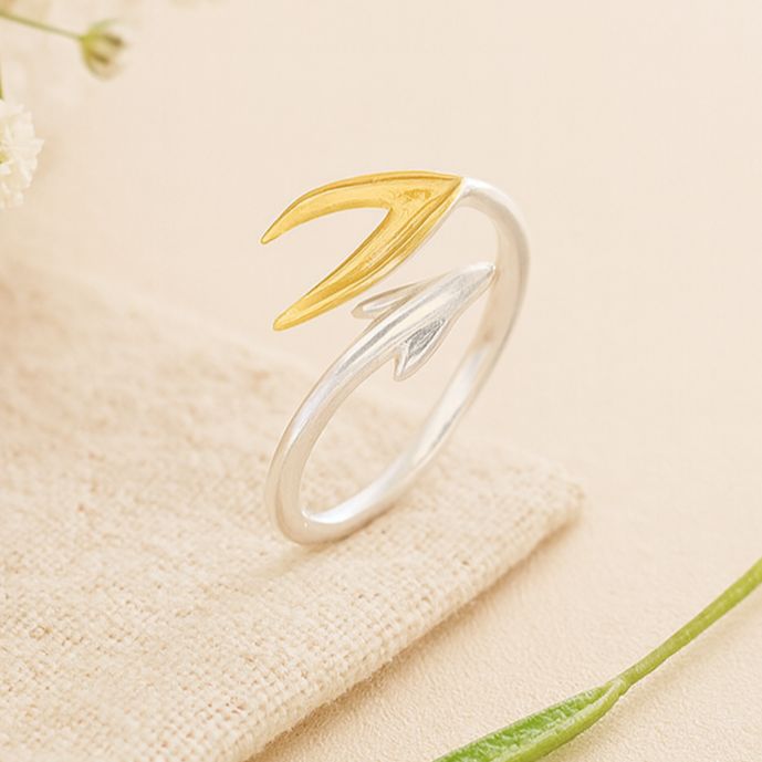 Dual-Tone Leaf Bud Ring – Open Adjustable Nature Jewelry