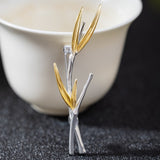 Golden Willow Sprout Ear Cuff – Mystic Nature Whisper