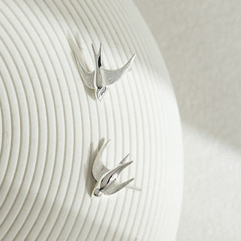 Golden Swallow Adjustable Ring for Spirit and Freedom
