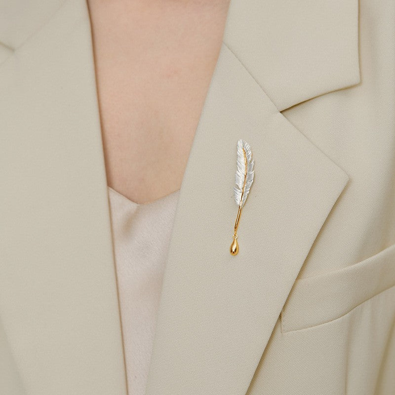 Feather Brooch for Women – Gold & Silver