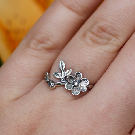 Branch Blossom Ring with Rustic Nature-Inspired Design