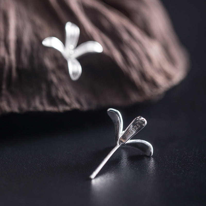 Delicate Petal Stud Earrings with Floral Energy Bloom