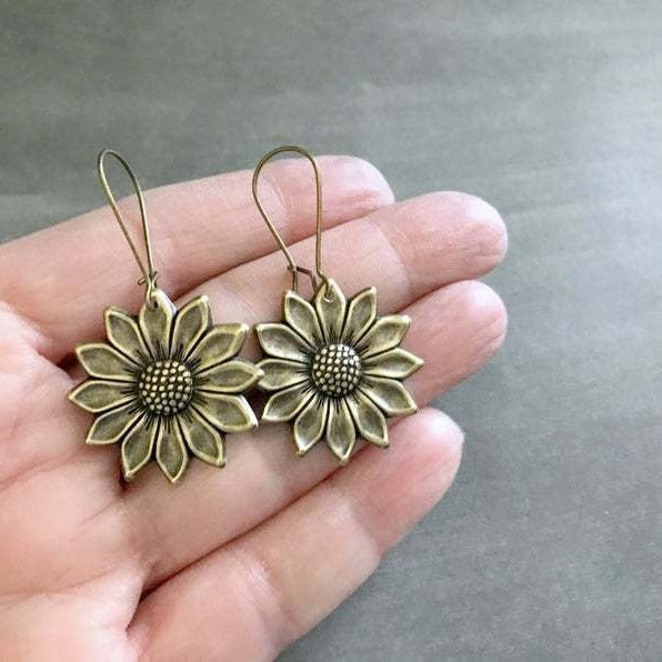 Vintage Sunflower Earrings with Golden Floral Bohemian Design