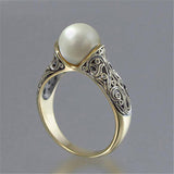 Vintage Gold Pearl Ring with Nature-Inspired Filigree Design