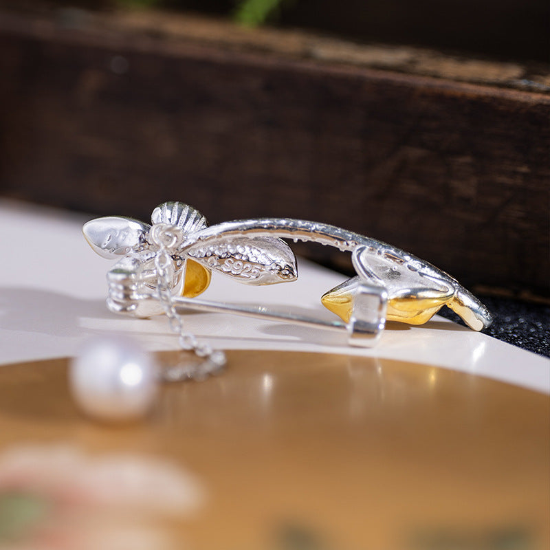 Lotus Frog Pearl Ear Cuff for Mythic Rebirth Energy
